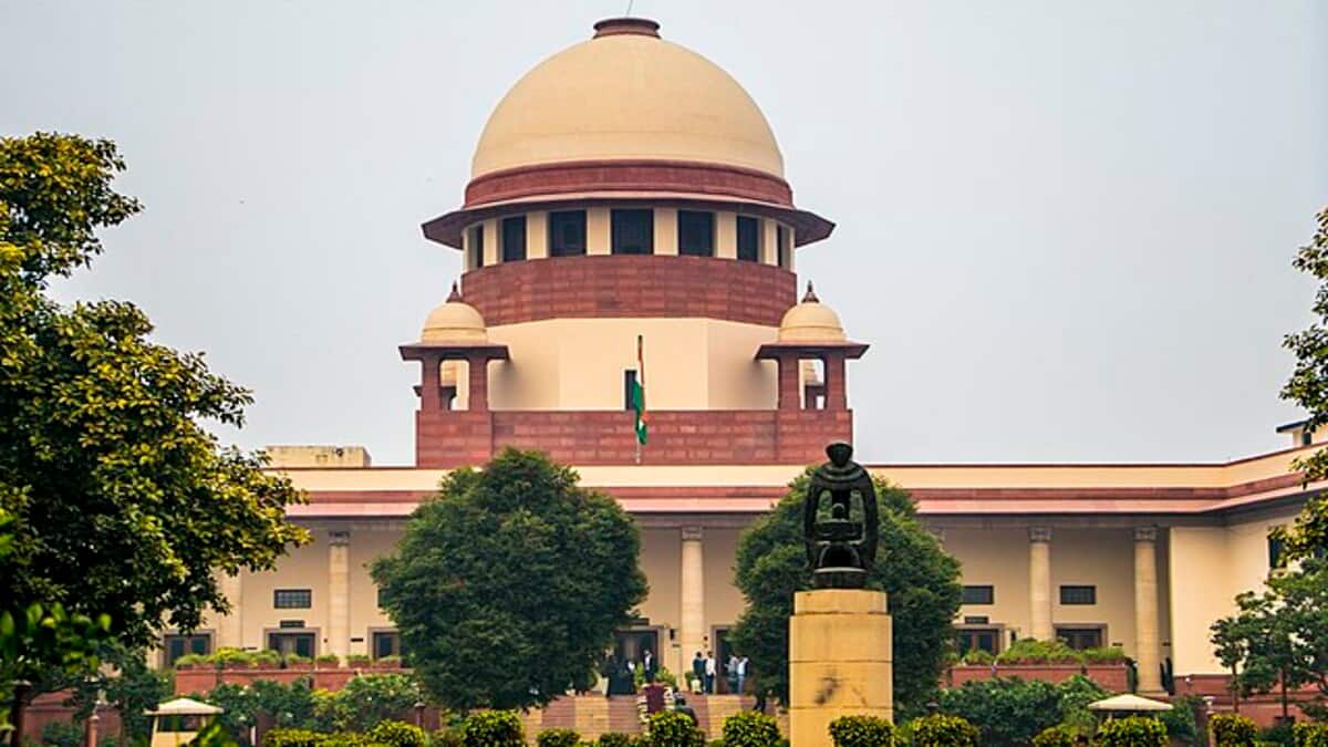 Supreme Court seeks Centre, states’ response on RTE implementation; raises NEP concerns (Image: Wikimedia Commons)